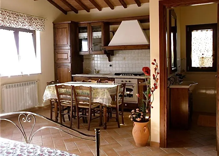 Agriturismo Le Rose Pescia Romana